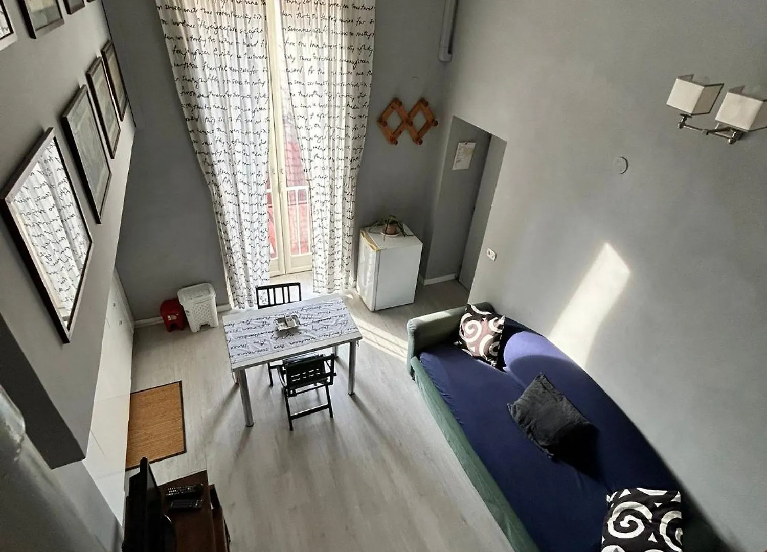 Central Charming House At Naples